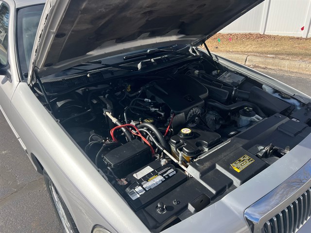 2007 MERCURY GRAND MARQUIS - Image 23