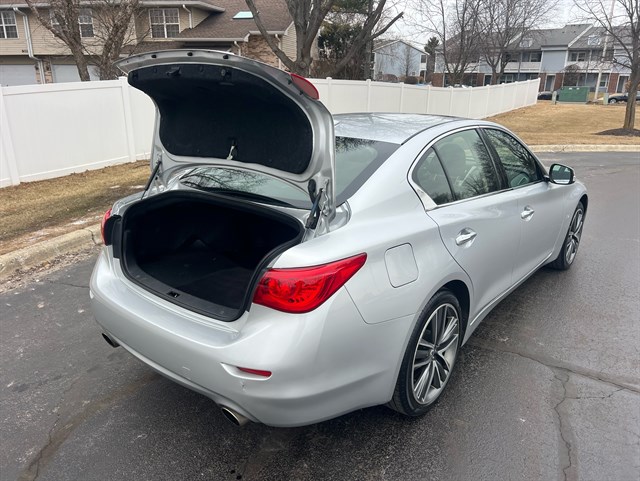 2014 INFINITI Q50 - Image 18