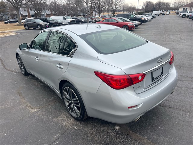 2014 INFINITI Q50 - Image 12
