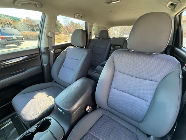 2011 KIA SORENTO - Image 12