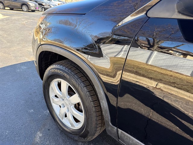 2011 KIA SORENTO - Image 30