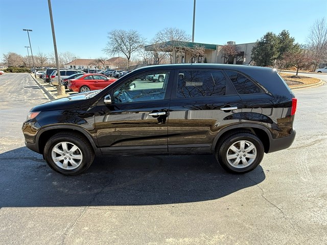 2011 KIA SORENTO - Image 6