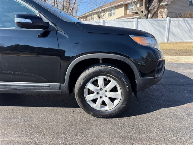 2011 KIA SORENTO - Image 33