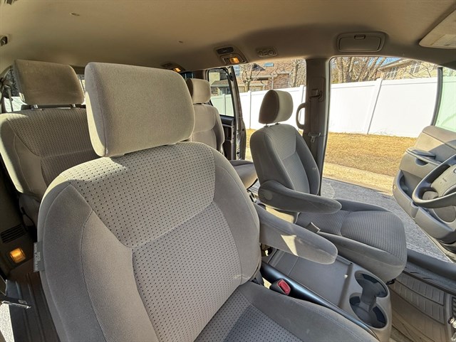 2006 TOYOTA SIENNA - Image 19