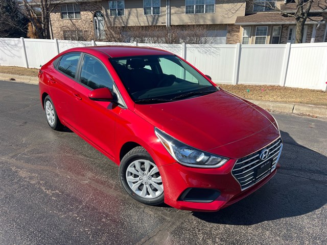 2021 HYUNDAI ACCENT - Image 1