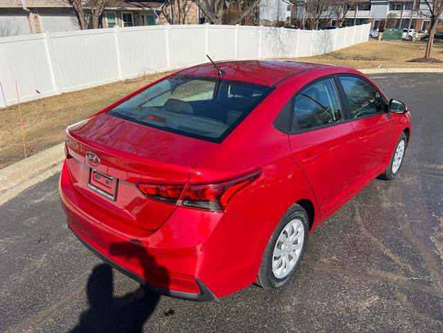 2021 HYUNDAI ACCENT - Image 9