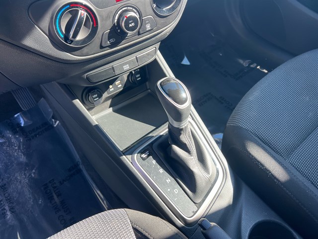 2021 HYUNDAI ACCENT - Image 30