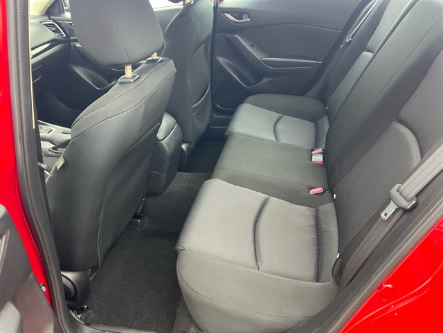 2014 MAZDA MAZDA3 - Image 39