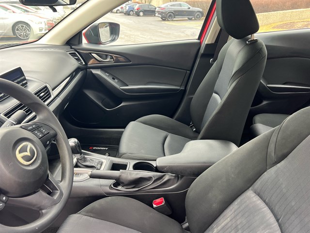 2014 MAZDA MAZDA3 - Image 35