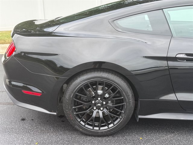 2017 Ford Mustang GT - Photo 31