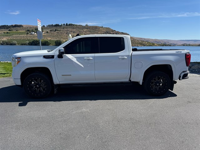 2019 GMC Sierra Elevation 4x4 Crew Cab Short Box's photo