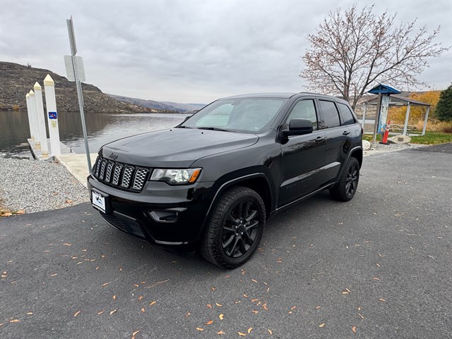 2021 Jeep Grand Cherokee Laredo X