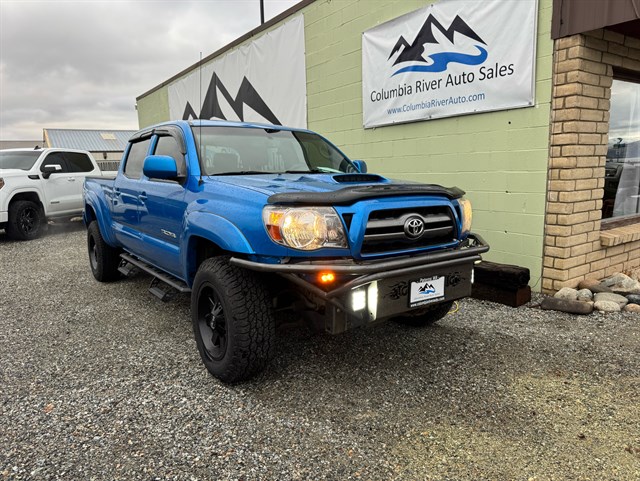 2009 Toyota Tacoma Base's photo