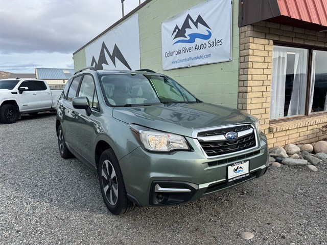 2017 Subaru Forester Premium's photo