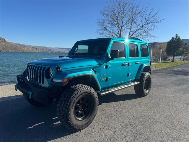 2020 Jeep Wrangler Sahara's photo