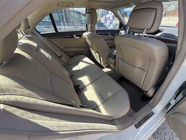 Mercedes C250 photo 6