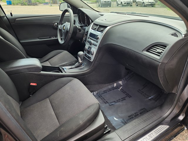 2012 Chevrolet Malibu 1LT - Photo 11