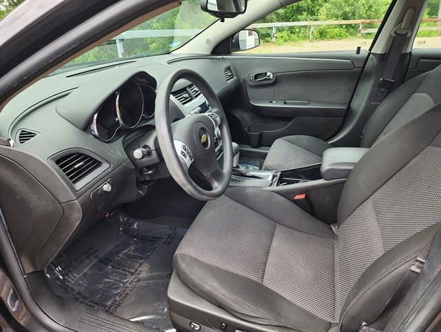 2012 Chevrolet Malibu 1LT - Photo 8
