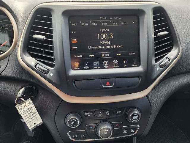 2015 Jeep Cherokee Latitude - Photo 15