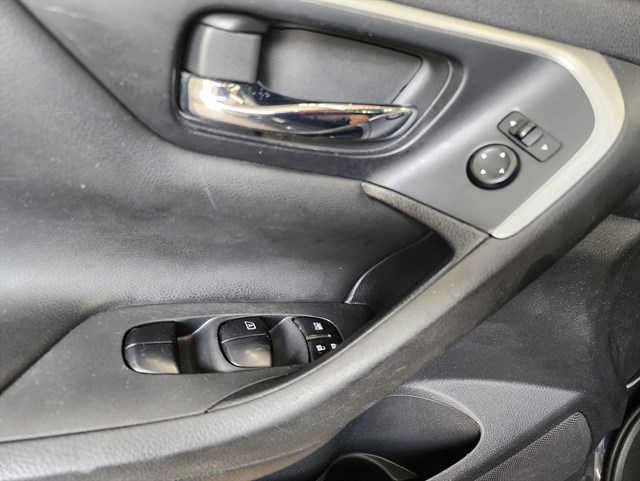2018 Nissan Altima SV - Photo 12