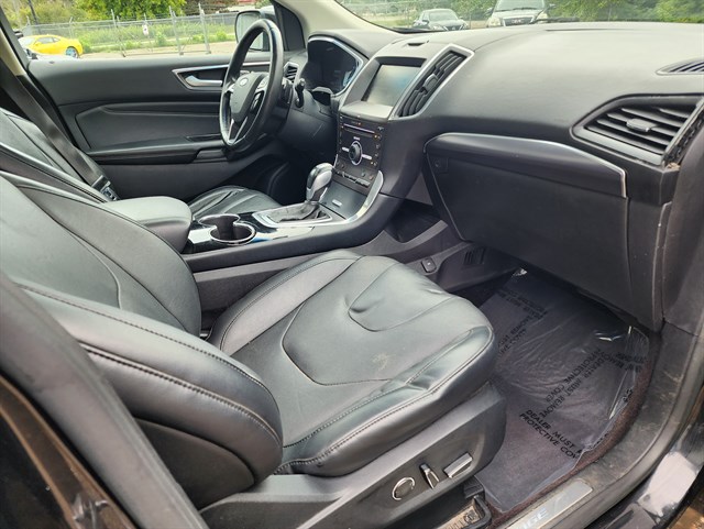 2015 Ford Edge Titanium - Photo 11