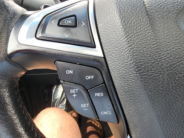 2015 Ford Edge Titanium - Photo 19