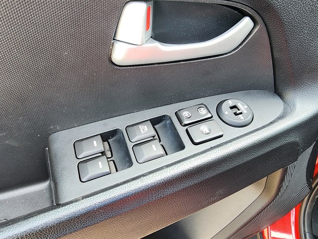 2013 Kia Sportage LX - Photo 13