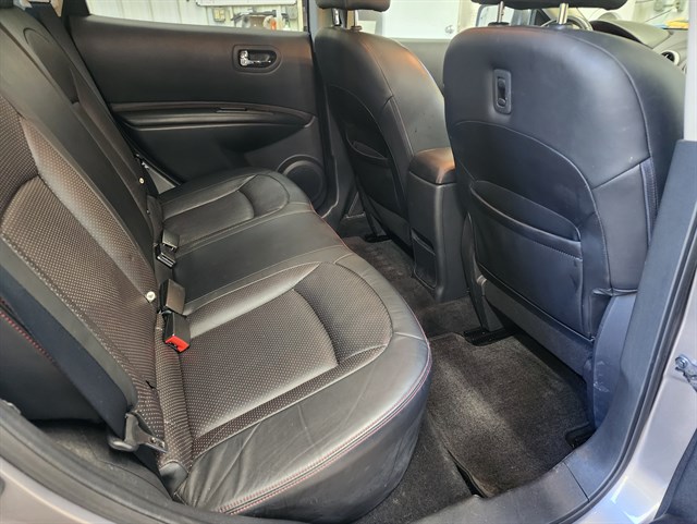 Nissan Rogue photo 12