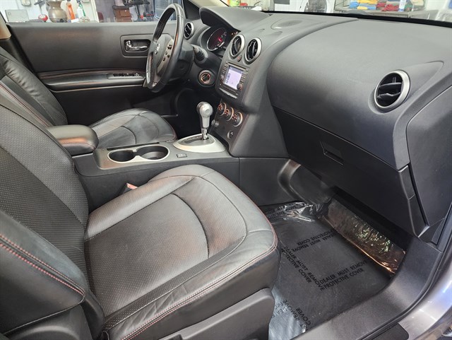 Nissan Rogue photo 13