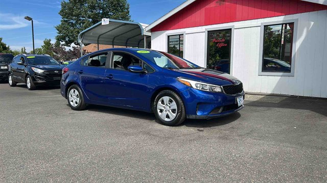 2018 Kia FORTE LX's photo