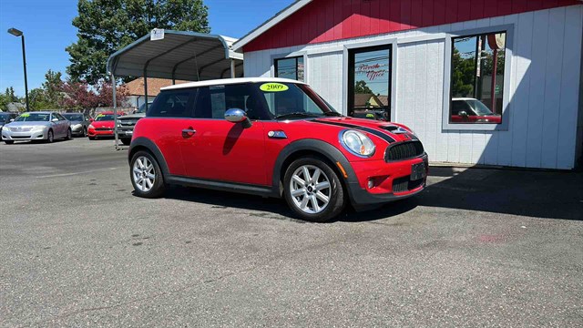 2009 MINI Cooper S's photo