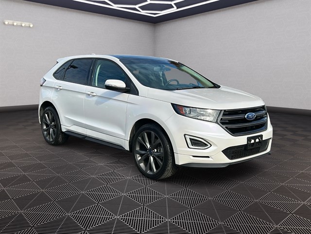 2016 Ford Edge