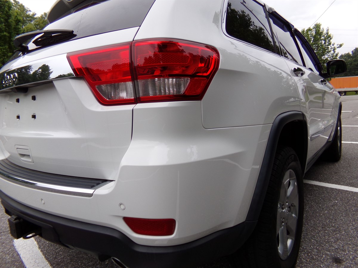 2013 Jeep Grand Cherokee Limited photo 11