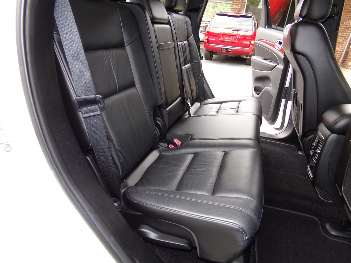 2013 Jeep Grand Cherokee Limited photo 32