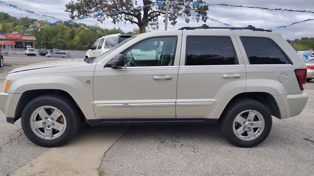 2007 Jeep Grand Cherokee Limited's photo