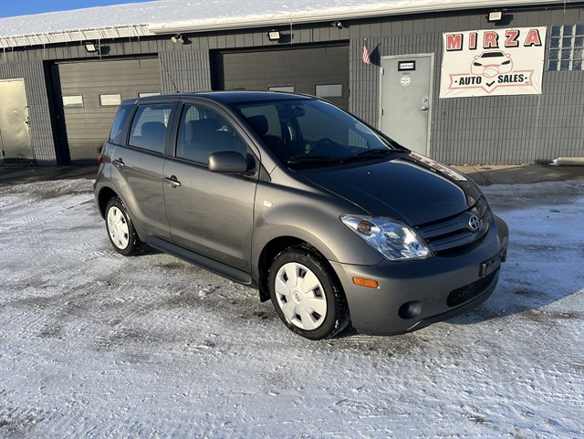 2005 Scion xA Base's photo