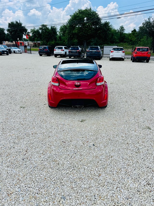 Hyundai Veloster photo 13