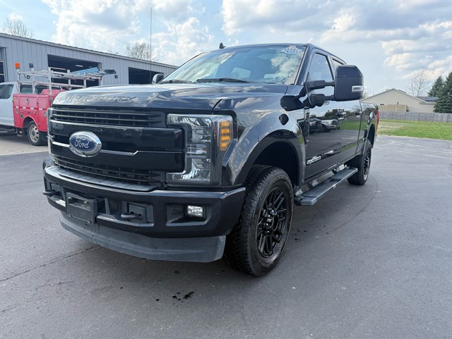 2019 Ford F-250 Lariat 4x4 Crew Cab 6-3/4' Box's photo