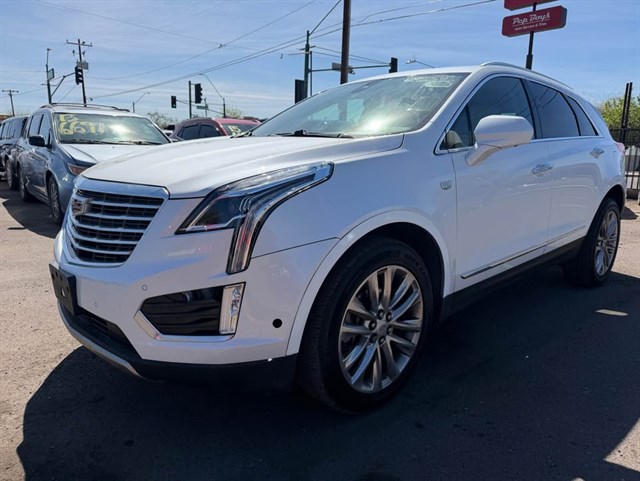 Cadillac XT5 photo 2