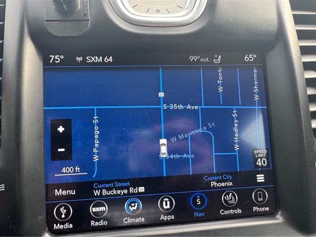 Chrysler 300 photo 9