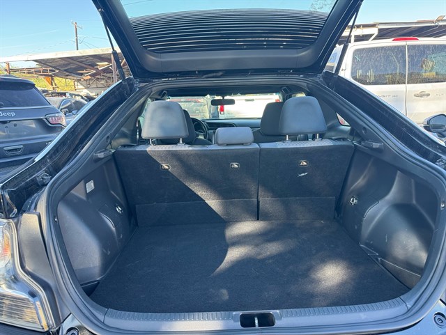 Scion tC photo 8