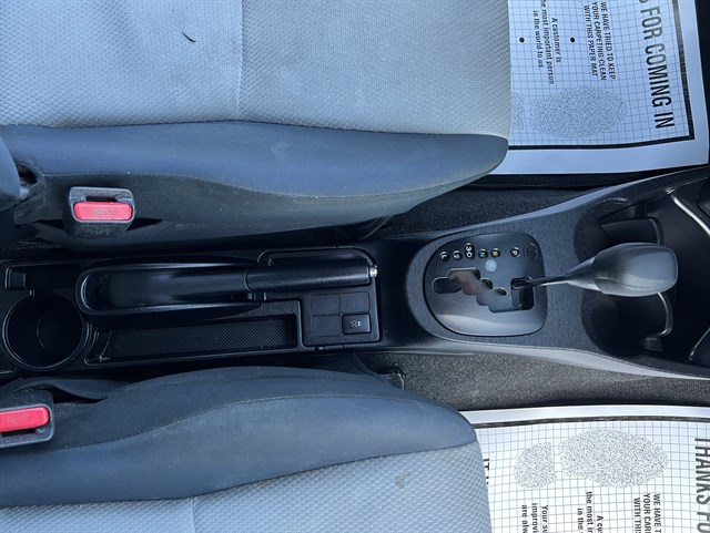 2013 Toyota Yaris L - Photo 20