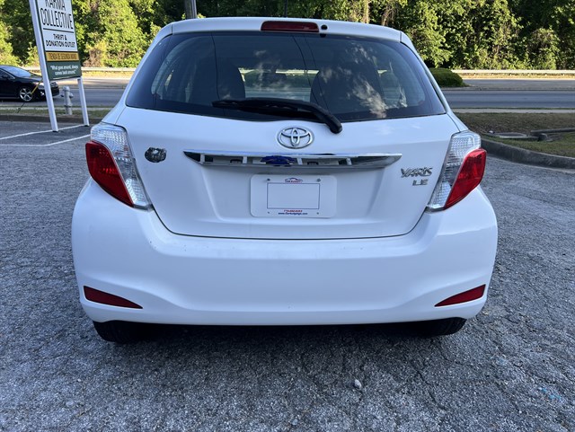 2013 Toyota Yaris L - Photo 6