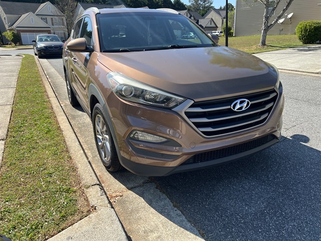 2016 Hyundai Tucson SE