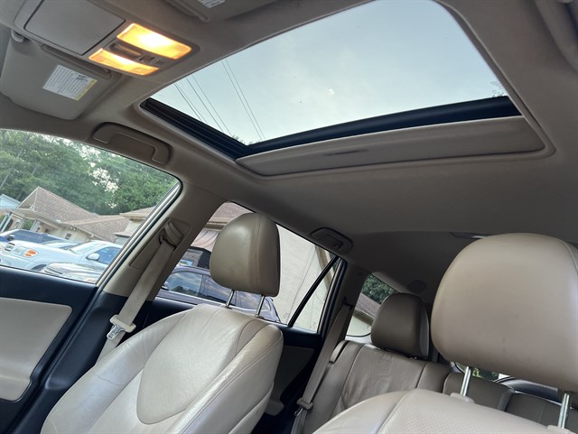 2011 Toyota RAV4 Limited - Photo 14