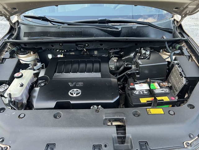 2011 Toyota RAV4 Limited - Photo 22