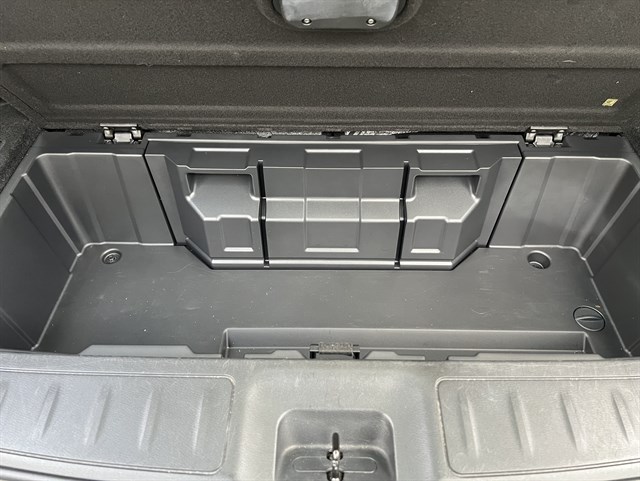 2014 Nissan Pathfinder SV - Photo 11