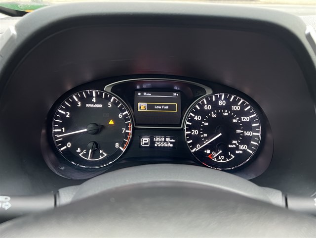 2014 Nissan Pathfinder SV - Photo 19