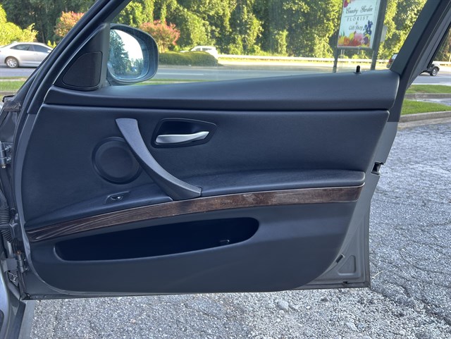 2009 BMW 3 Series 328i - Photo 21
