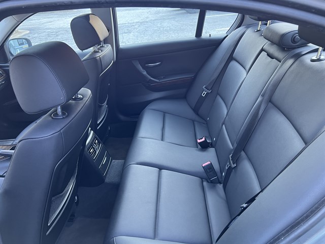2009 BMW 3 Series 328i - Photo 12